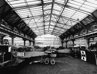 Bâtiment pour la section aéronautique de l