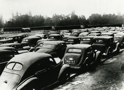 Voitures confisquées par les Allemands occupants, Vincennes, Paris, 1940-1944 - Unbekannt