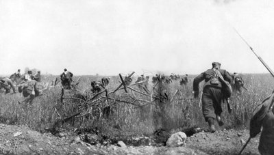 Charge par un régiment de zouaves français sur le plateau de Touvent, Artois, France, 7 juin 1915 - Unbekannt