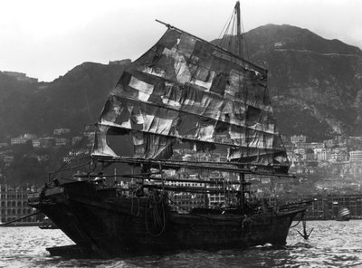 Bateau chinois dans un port, XXe siècle - Unbekannt