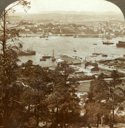Christiania et son port animé, N.W. depuis le palais royal d