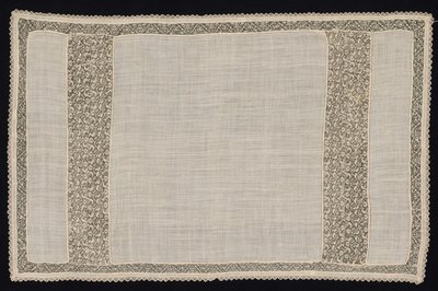 Tissu avec animaux ailés et à deux queues, XVIIe-XVIIIe siècle - Unbekannt
