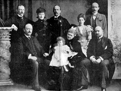 Le Colonel Robert Baden-Powell avec sa mère, sa sœur et ses quatre frères, 1900 - Unbekannt