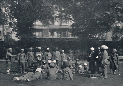 Soldats Indiens Convalescents Jouant aux Quoits sur les Pelouses de l