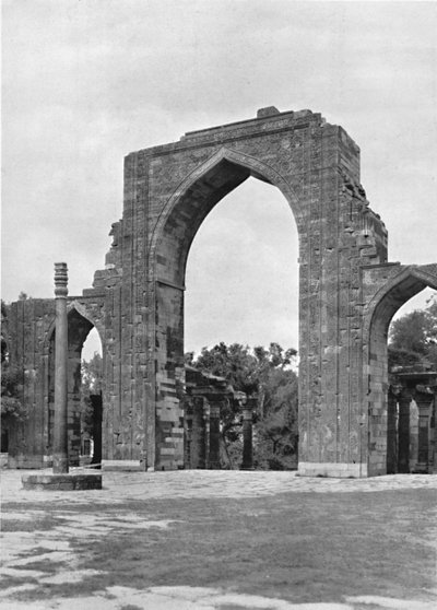 Delhi. Porte de la mosquée Kutub, vers 1910 - Unbekannt