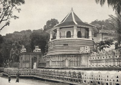 Le Temple de la Dent Sacrée de Bouddha à Kandy, 1926 - Unbekannt
