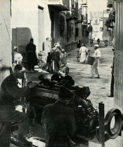 Dispersé dans les ruelles du Caire, une petite industrie... 1942-1943, 1945 - Unbekannt