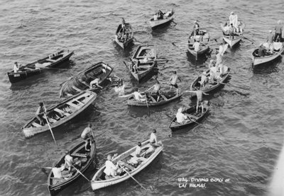 Garçons plongeant à Las Palmas, Grande Canarie, Îles Canaries, Espagne, 20ème siècle - Unbekannt