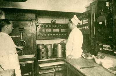 Cuisine de train équipée électriquement, London and North Eastern Railway, 1930 - Unbekannt