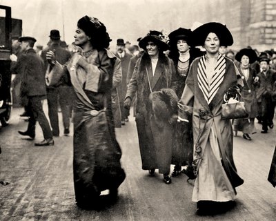 Emmeline Pethick Lawrence et Christabel Pankhurst, c.1908 (photo) - Unbekannt