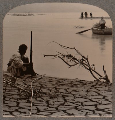 Pêcheurs près de la mer Morte : montrant des fissures sur le rivage, vers 1900 - Unbekannt