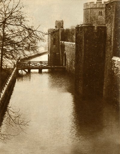 Eaux de crue dans les douves de la Tour de Londres, 1928, 1935 - Unbekannt