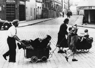 Réfugiés français rentrant chez eux après la chute de la France aux mains des Allemands, France, juillet 1940 - Unbekannt