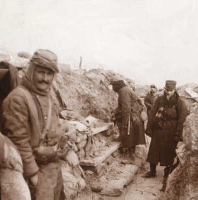 Soldats français dans les tranchées, Perthes, nord de la France, vers 1914-1918 - Unbekannt