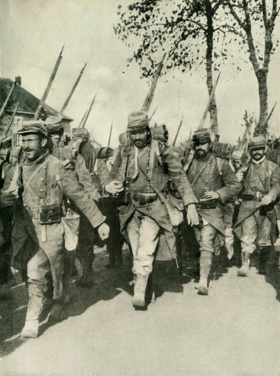 Troupes françaises en marche, Première Guerre mondiale, 1914-1918, c1920 - Unbekannt