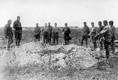 Funérailles sur le front occidental, Première Guerre mondiale, 1916 - Unbekannt