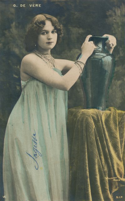 G. De Vere, vers 1880-1950, vers 1930 - Unbekannt