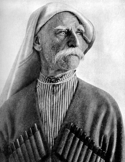 Homme géorgien portant une tcherkeska, 1936 - Unbekannt