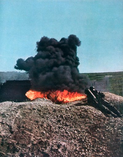 Soldat allemand utilisant un lance-flammes, Russie, 1941 - Unbekannt