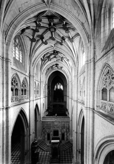 Architecture gothique : vue de la nef depuis le triforium. 1321-1504 Cathédrale de Saint Antolin, Palencia, Espagne - Unbekannt