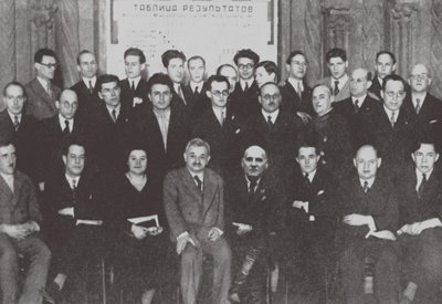 Portrait de groupe des participants du deuxième tournoi international d