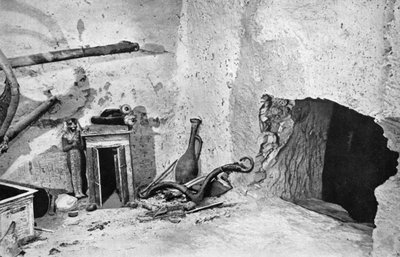 Trou fait par des voleurs pour accéder à la tombe de Toutankhamon, Égypte, 1933-1934 - Unbekannt