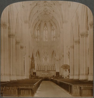 Intérieur de la plus belle structure gothique aux États-Unis - Cathédrale Saint-Patrick, New York, vers 1900 - Unbekannt