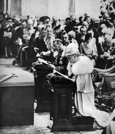 Le roi George V et la reine Mary à la cathédrale Saint-Paul, service d