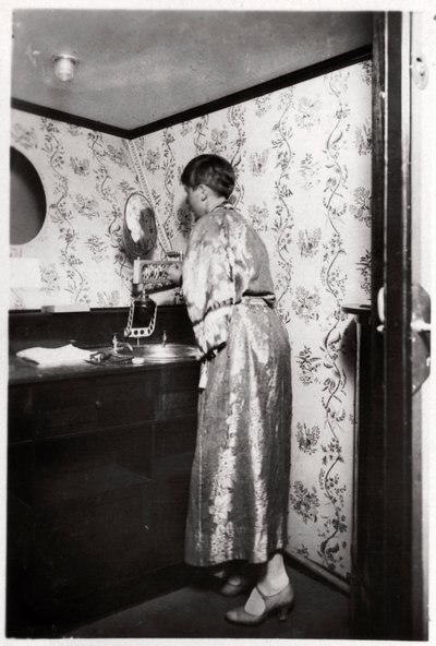 Salle de bain des dames, Zeppelin LZ 127 Graf Zeppelin, 1933 - Unbekannt