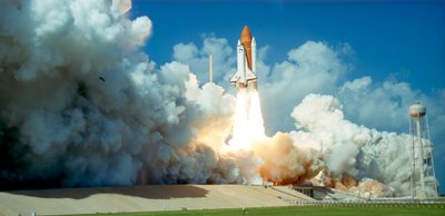 Lancement de la navette spatiale Challenger depuis le Kennedy Space Center, Floride, USA, 1985 - Unbekannt