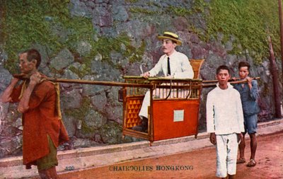 Homme porté sur une chaise à porteurs, Hong Kong, 20e siècle - Unbekannt