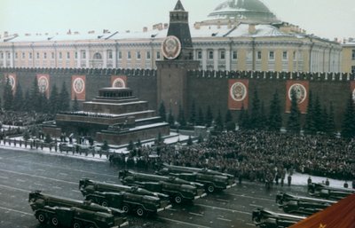 Revue militaire, Place Rouge, Moscou, 1971 - Unbekannt