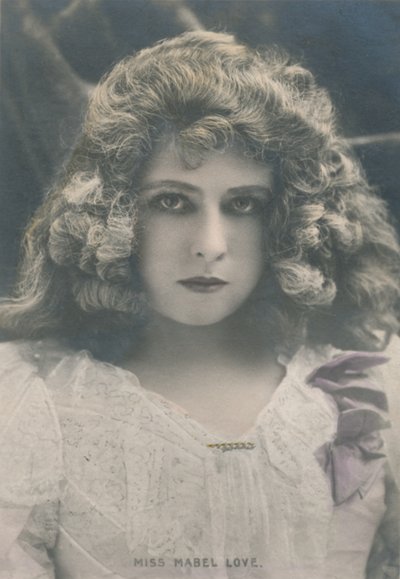 Mlle Mabel Love 1874-1953, vers 1930 - Unbekannt