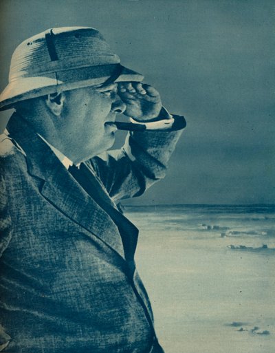 M. Churchill espionne l