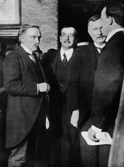 M. Lloyd George, M. Runciman et M. Henderson à l