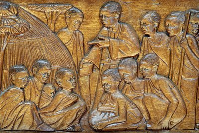 Sanctuaire des martyrs catholiques de Namugongo, Kampala. Relief de la porte de l
