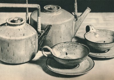 Partie du service à thé par les Werkstatten der Stadt Halle, 1928 - Unbekannt