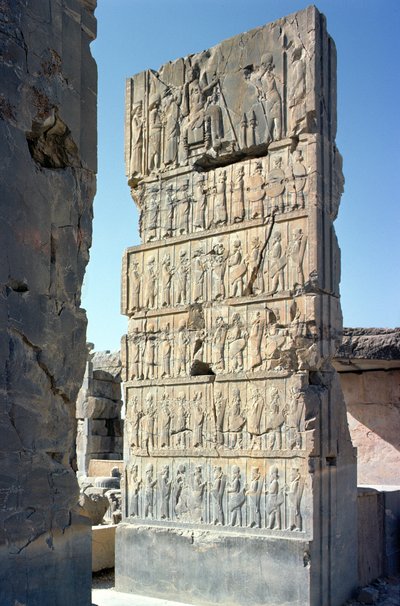 Relief de pilier de la Salle des Cent Colonnes, Période Achéménide, 5ème siècle av. J.-C. - Unbekannt