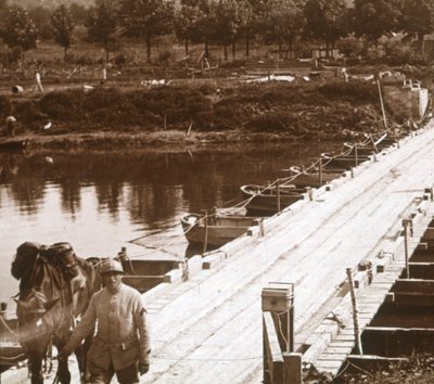 Ponton sur la rivière Aisne à Venizel, Aisne, France, vers 1914-1918 - Unbekannt