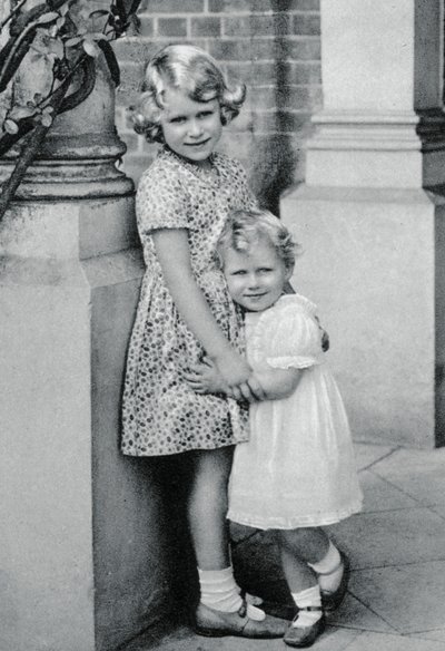 Princesses Elizabeth et Margaret Rose, 1932, 1937 - Unbekannt