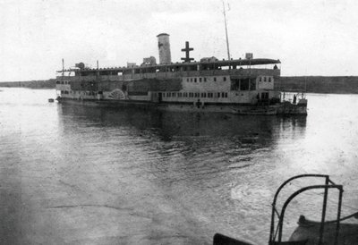 Bateau de la Croix-Rouge remontant le Tigre, Mésopotamie, Première Guerre mondiale - Unbekannt