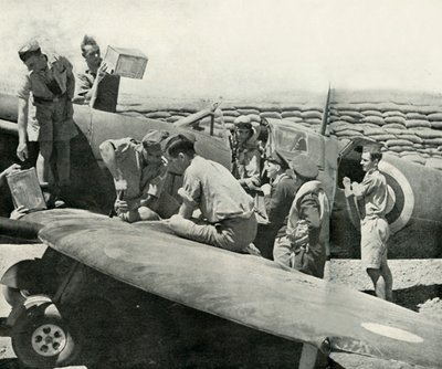 Ravitaillement et réarmement des chasseurs Spitfire, Malte, Seconde Guerre mondiale - Unbekannt
