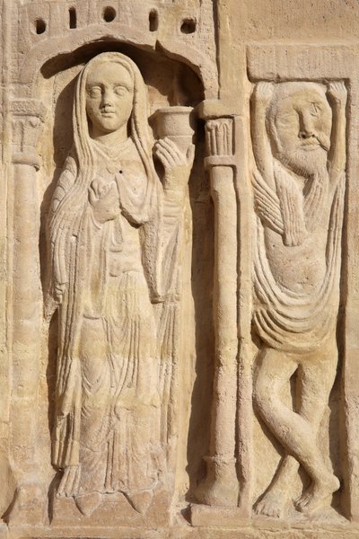 Basilique Saint-Denis. Portail central. La vierge sage, 20150919, Saint-Denis, France - Unbekannt