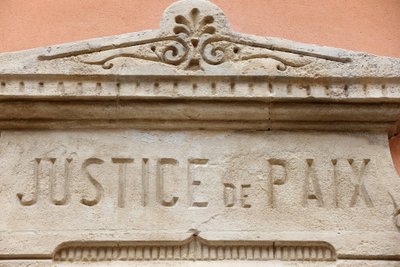 Saint-Tropez, hôtel de ville. Justice et paix, Saint-Tropez, France - Unbekannt