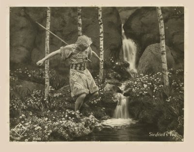 Scène du film Die Nibelungen: Siegfried par Fritz Lang, 1924 - Unbekannt