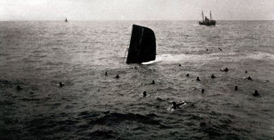 Naufrage du sous-marin républicain B6, août 1936 (photo n/b) - Unbekannt