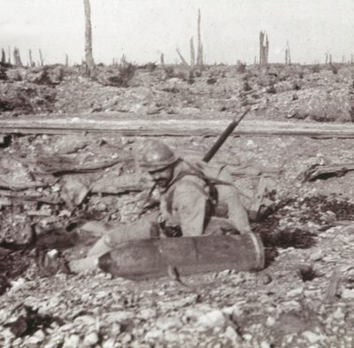 Soldat avec obus, Bois d