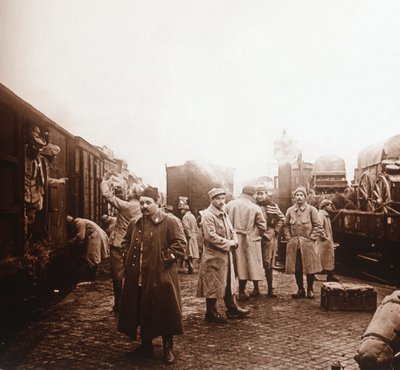 Soldats allant à la Somme, Épernay, nord de la France, vers 1914-1918 - Unbekannt