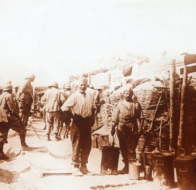 Soldats dans les tranchées, Belgique, vers 1914-1918 - Unbekannt