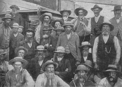 Certains des officiers de Cronje capturés à Paardeberg, vers 1900, 1902 - Unbekannt